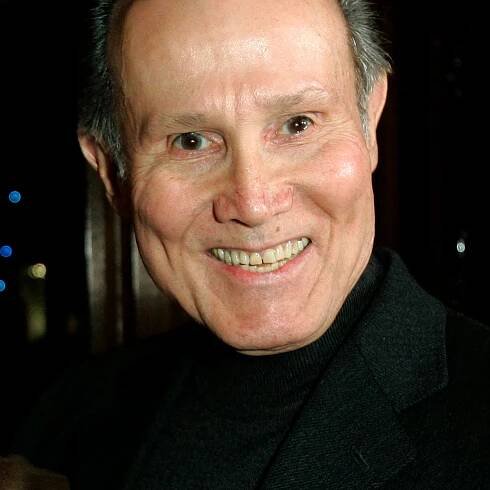 Henry Silva, known for many tough-guy roles, dies at 95