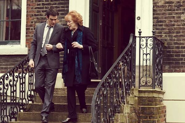 Jak je, Cartere? - Z filmu - Charlie Cox, Judy Parfitt