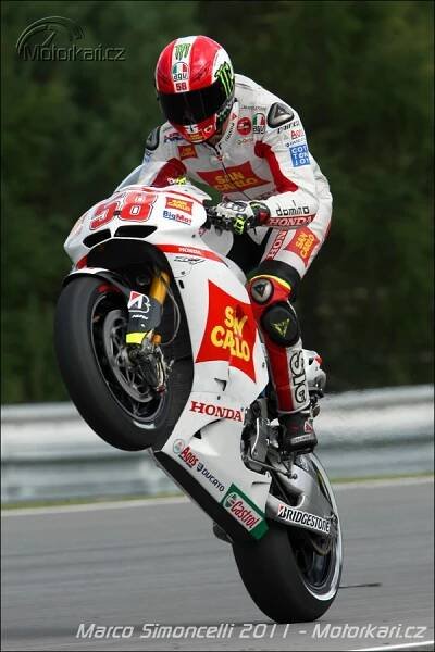 Marco Simoncelli - profil závodníka | Motorkáři.cz