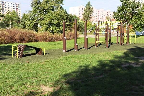 Fotografie - Parkourové hřiště a venkovní posilovna - 01.09.2022
