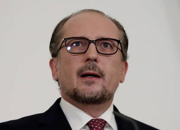Sankce EU proti Rusku by podle Schallenberga neměly zahrnovat plyn