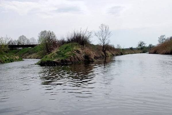 Kilometráž řeka Dyje, země Česká republika - Vodácký průvodce www.raft.cz 