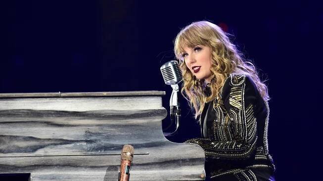 Taylor Swift’s “Look What You Made Me Do (Taylor’s Version)” Airs on The Handmaid’s Tale