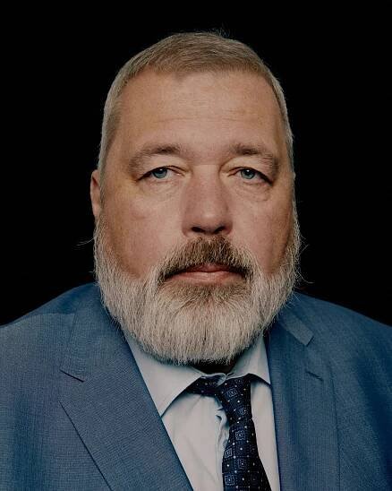 Russian Journalist’s Nobel Medal Sells for $103.5 Million - The New York Times