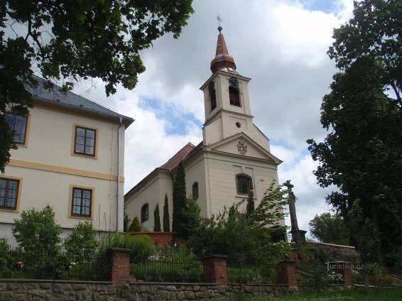 Památky obce Rudoltice u... - Kostel