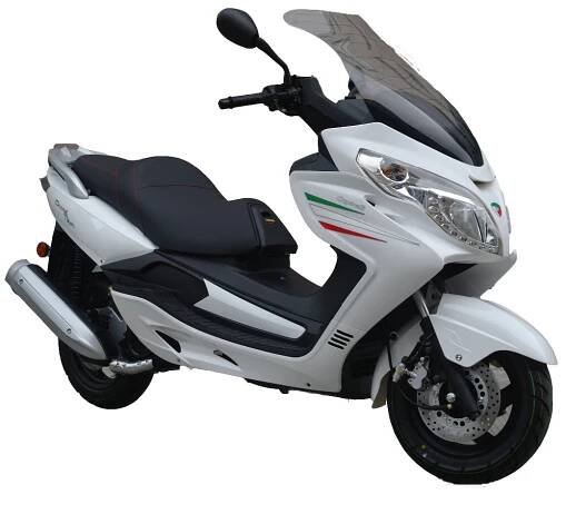 Grand Tour 125 bílá/white 001- EURO 3
