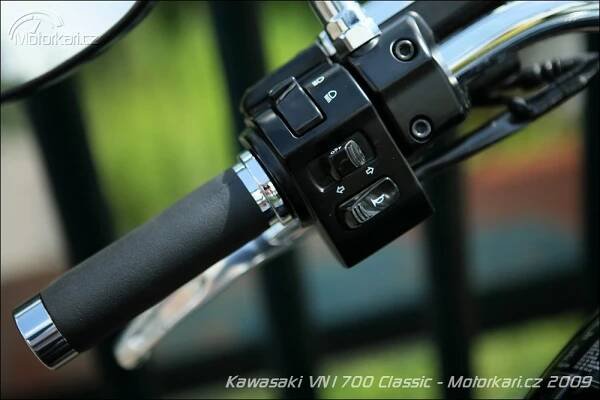 Kawasaki VN 1700 Classic | Katalog motocyklů a motokatalog na Motorkáři.cz
