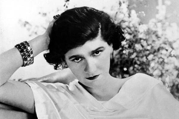 Francouzští historici odhalili dokumenty, které prý dokazují spolupráci Coco Chanel s nacisty