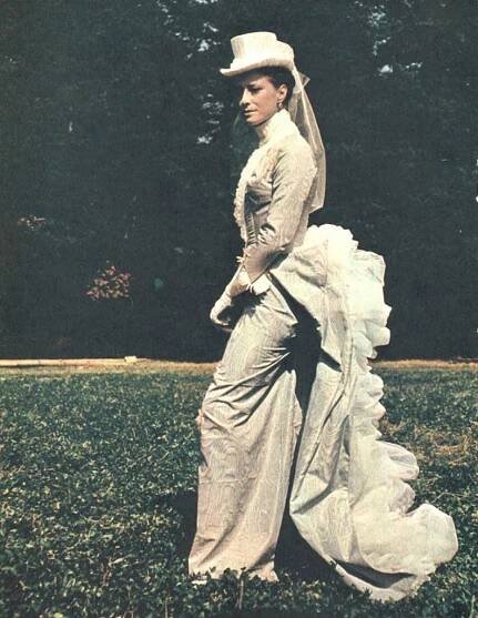 Beautiful Russian ballerina Maya Plisetskaya - Beauty will save