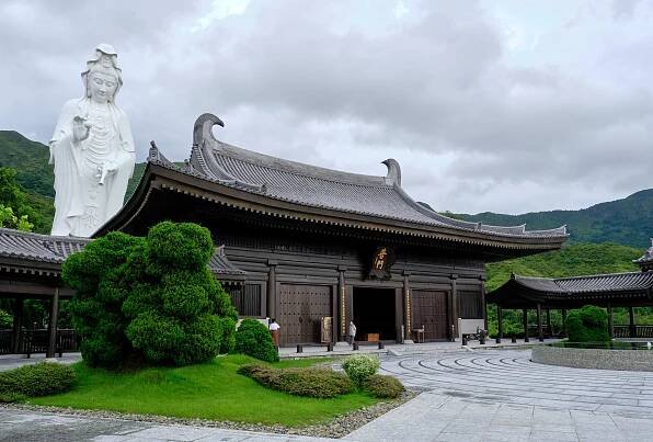 Tsz Shan Temple, Hong Kong