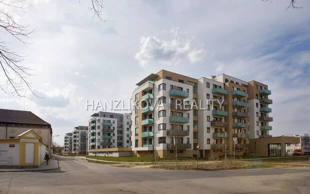 2+kk, Na Zlaté stoce, České Budějovice, 53 m²