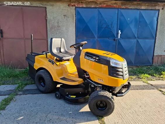 Zahradní traktor Cub Cadet LT1 NR92