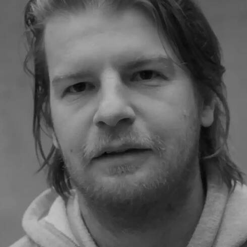 Čo číta minister demagógie Východného pobrežia Mišo Hudák - Medzi knihami - čerstvé informácie z diania v knižnom svete