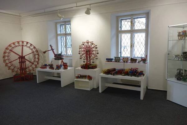 Fenomén MERKUR | Muzeum a Pojizerská galerie Semily, p. o.
