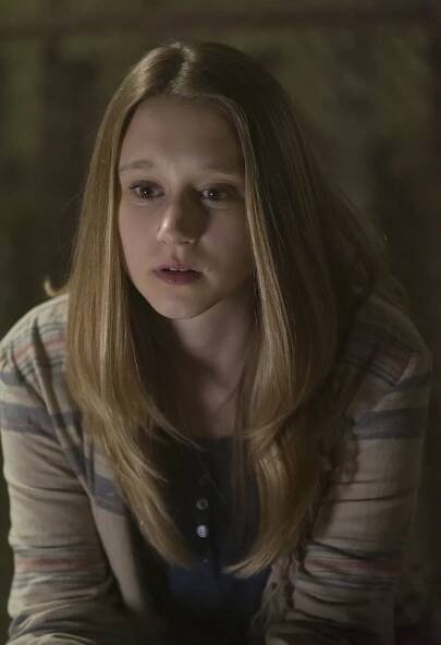 American Horror Story - Gumový muž (S01E08) (2011)