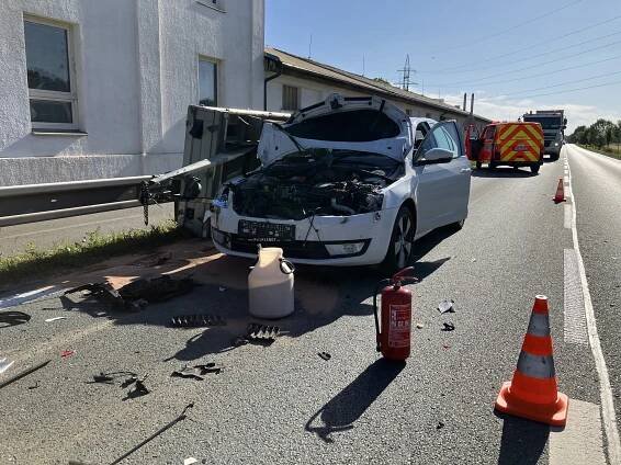 Dopravní nehoda dvou osobních vozidel – Hasiči Kostelec nad Orlicí