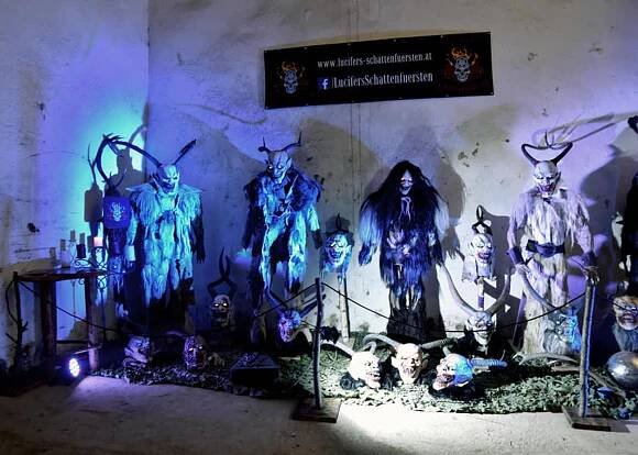 Peklo dorazilo do Polné o něco dříve. Lidé obdivovali propracované krampusáky