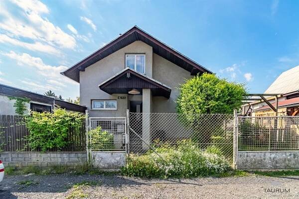 TAURUM reality Prodej pěkné chaty na Výsluní v Plzni - Realitní kancelář