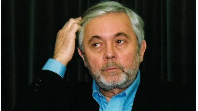 Netradiční parte a v hlavní roli: Vysmátý Josef Abrhám
