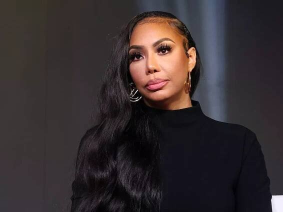 Singer Tamar Braxton says she 'almost died' after waking up in 'pool of blood'