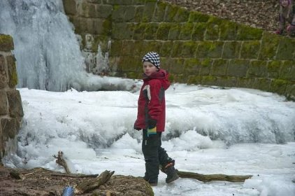 Ledové vodopády na Harťském potoce - foto a video, Královédvorsko