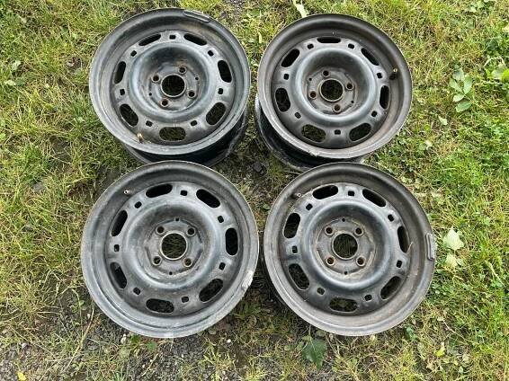 4KS PLECHOVÝ DISK VW, Škoda 14" 4x100 et38