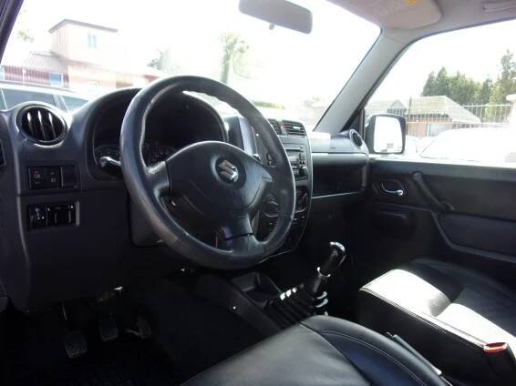 Suzuki Jimny, 1,3i KLIMA 4x4 ALU