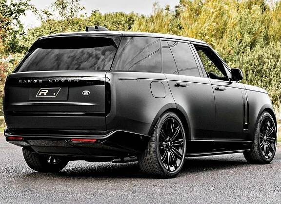 2023 Satin Black Range Rover Vogue, Best SUV?