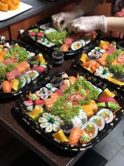 Galerie – Kevinsushi bar – Autentická asijská restaurace v centru kladně