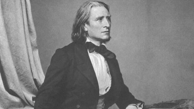 Rvačky o kadeře a doutníky v dekoltu aneb Jak pianista Ferenc Liszt pobláznil publikum – Lifee.cz