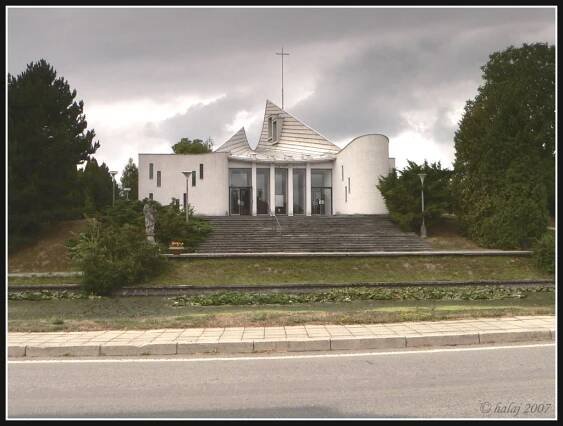 Senetarov - kostel S. Josefa (Church of St. Joseph) 2