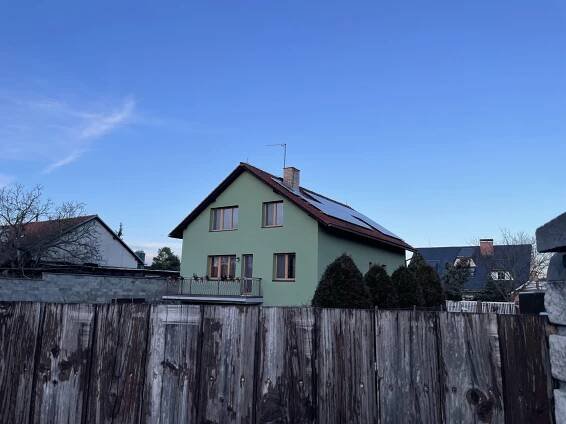 Praha Újezd - Fotovoltaické elektrárny na klíč Hradec Králové