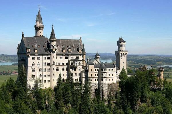 Wikipedia - zámok Neuschwanstein - Autor - Softeis