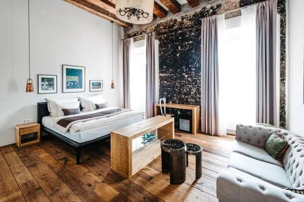 Pobyt v boutique hotelu v Řevnicích se snídaní | Slevomat.cz