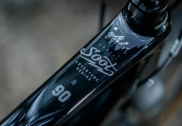 Kellys Soot 90 2021
