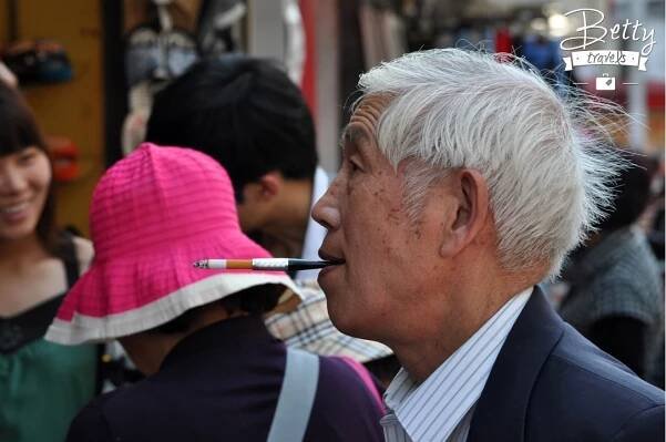 Chinese locals