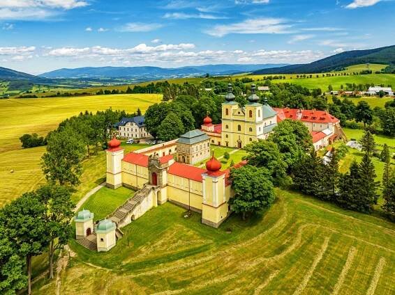 Pronájem rodinného domu, pronájem rekreačního domu Červená Voda - ubytování Orlické hory, 765