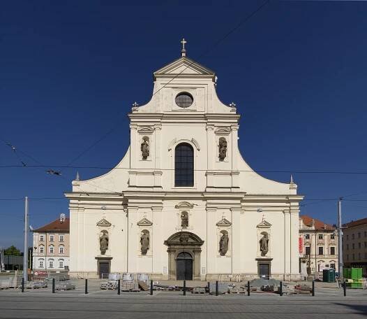 Soubor:Church of the Saint Thomas Brno.jpg – Wikipedie