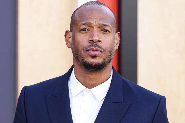 How Marlon Wayans 'Put These Pieces of My Broken Self Back Together' After the Deaths of His Parents (Exclusive)