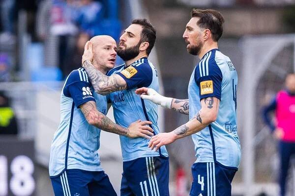 Slovan Bratislava – Trnava 1:1 – Weiss vylúčený / reakcie