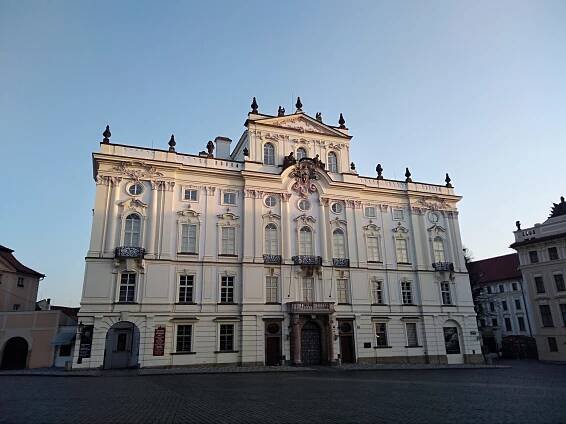 Arcibiskupský palác