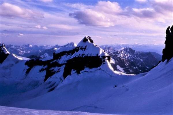 Walter Peak (Canada)
