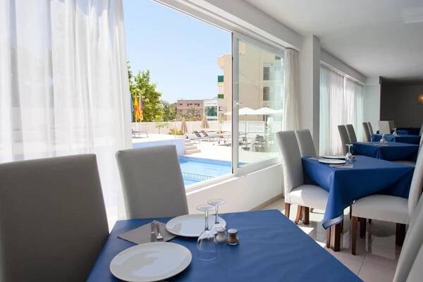 NOVO MAR APARTHOTEL - Španělsko - Mallorca - Paguera | Superzajezdy.cz