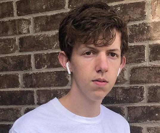 Tyler Bott Bio – Facts, Family of the TikTok Star