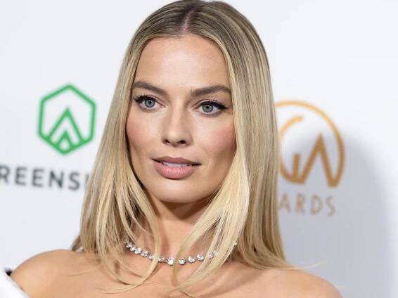Margot Robbie’s SAG Award Nails Were Inspired by Vintage Barbie Shoes — See the Photos