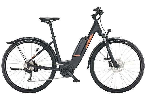 022359506_MACINA_CROSS_P510_STREET_US_46cm__black_matt__orange