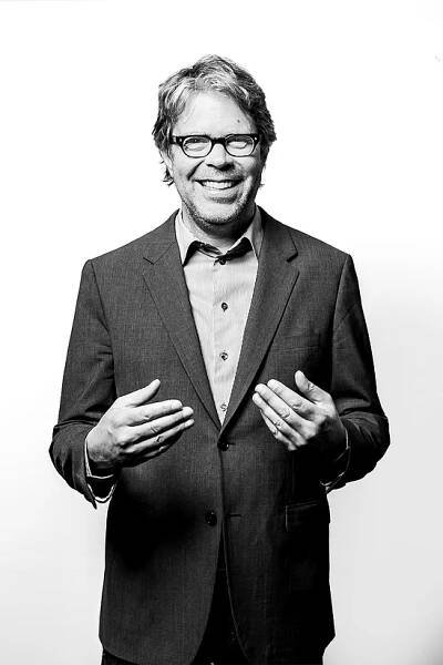 The writer Jonathan Franzen by Beowulf Sheehan, author photo and portrait photographer