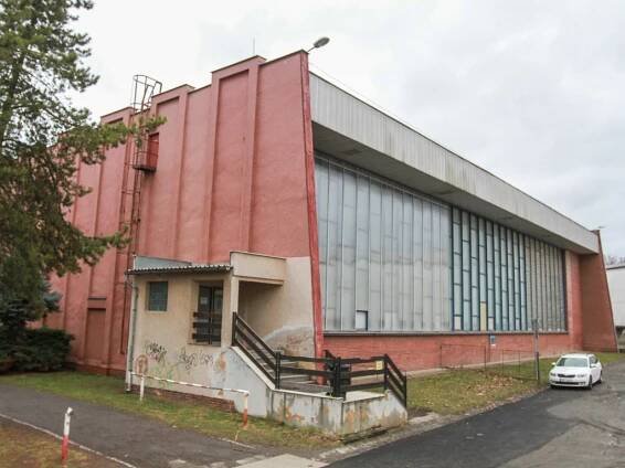Jít si zasportovat? Velké plzeňské haly mají obsazeno