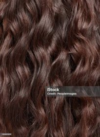 Detailní záběr dlouhých kudrnatých brunetových vlasů - Bez autorských poplatků Kudrnaté vlasy Stock fotka