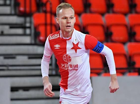 Krajánci v akci: Jan Homola na medaili nedosáhl, futsalová Slavia končí čtvrtá